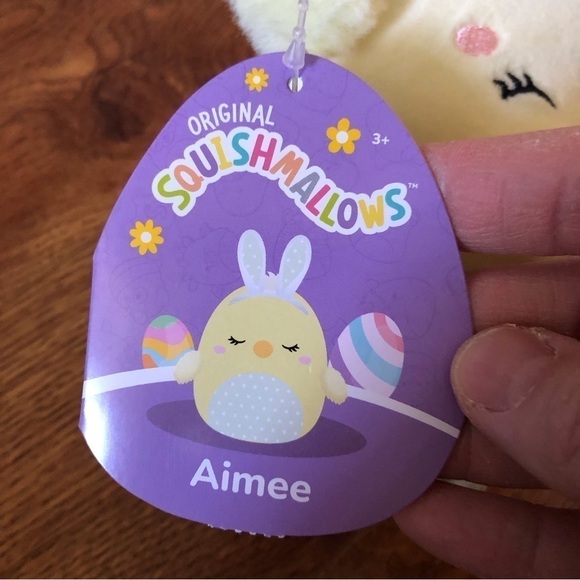 Squishmallows Aimee the Chick dressed as Easter Bunny in 5" - Picture 5 of 7